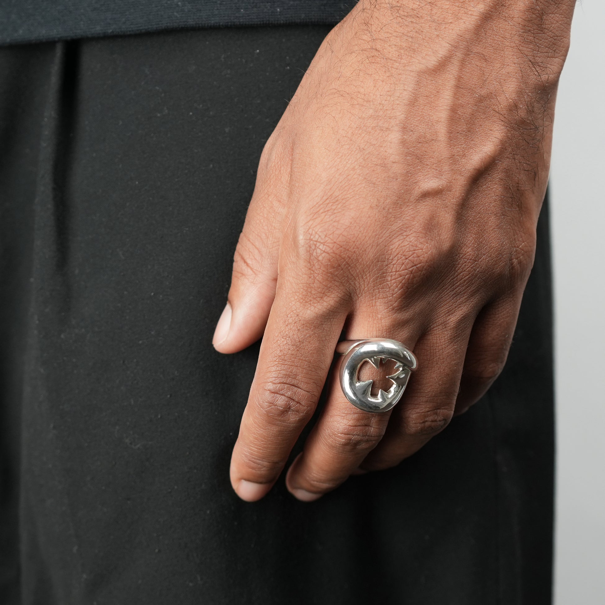 VINE RING