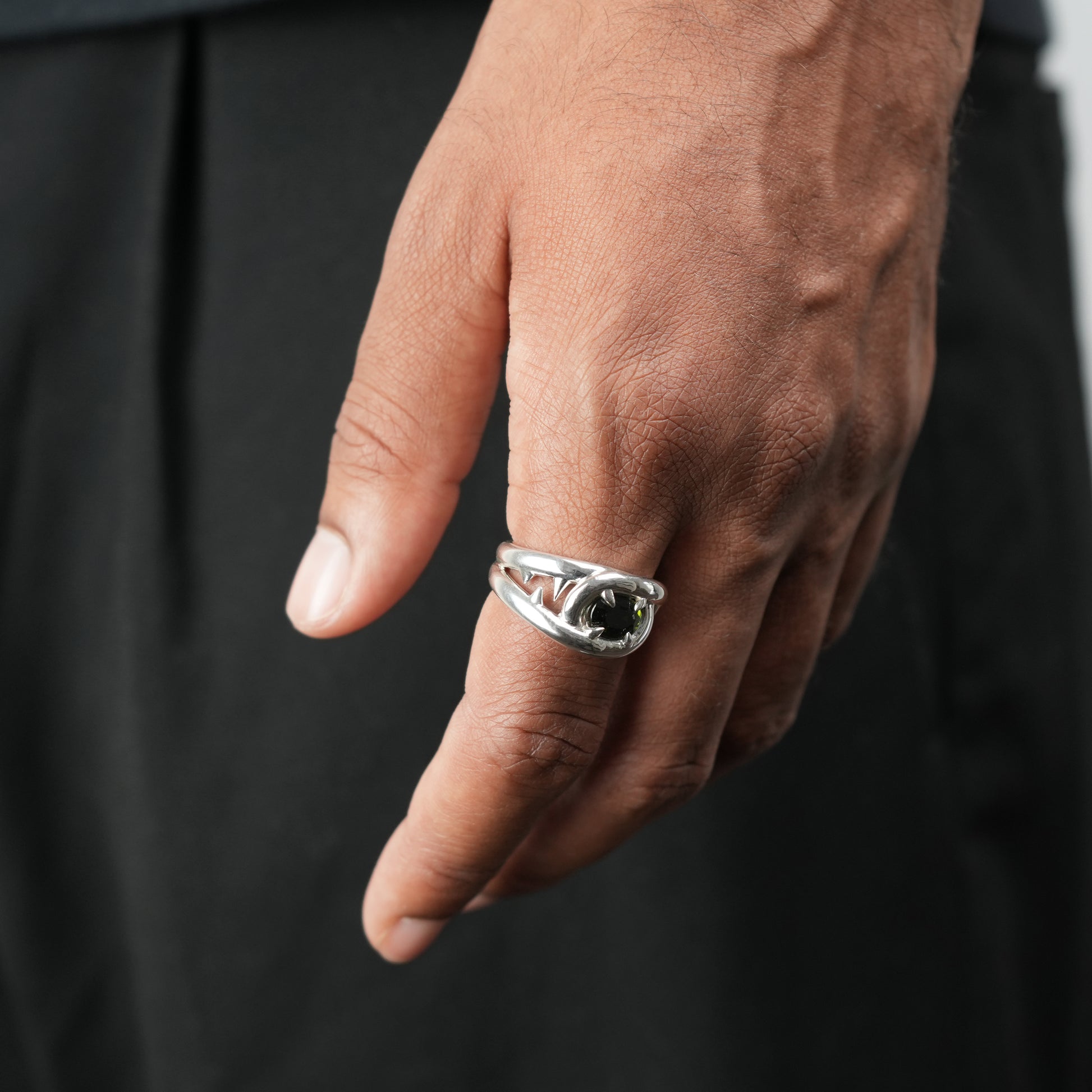THORN SOLITAIRE RING
