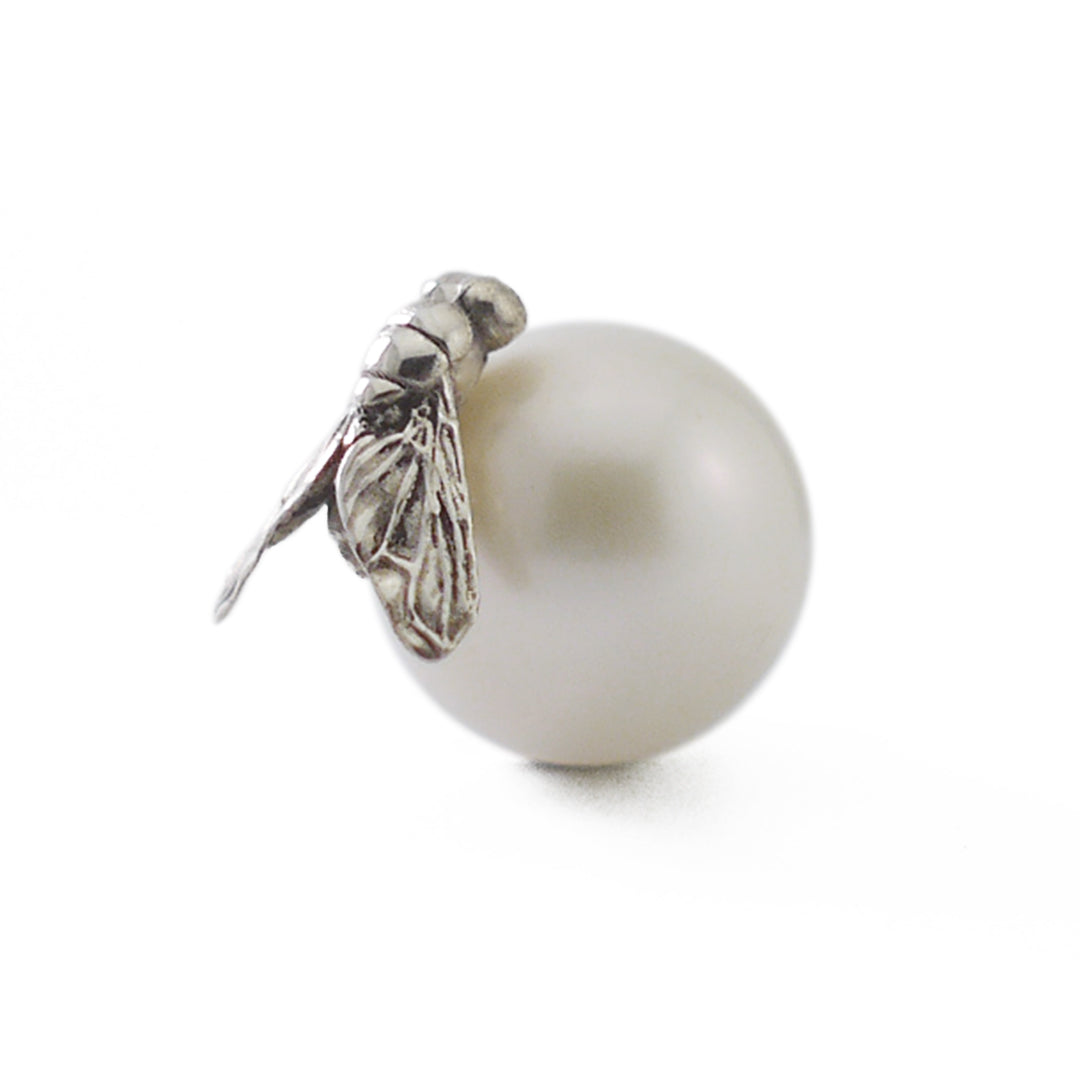 ROTTEN PEARL EARRING