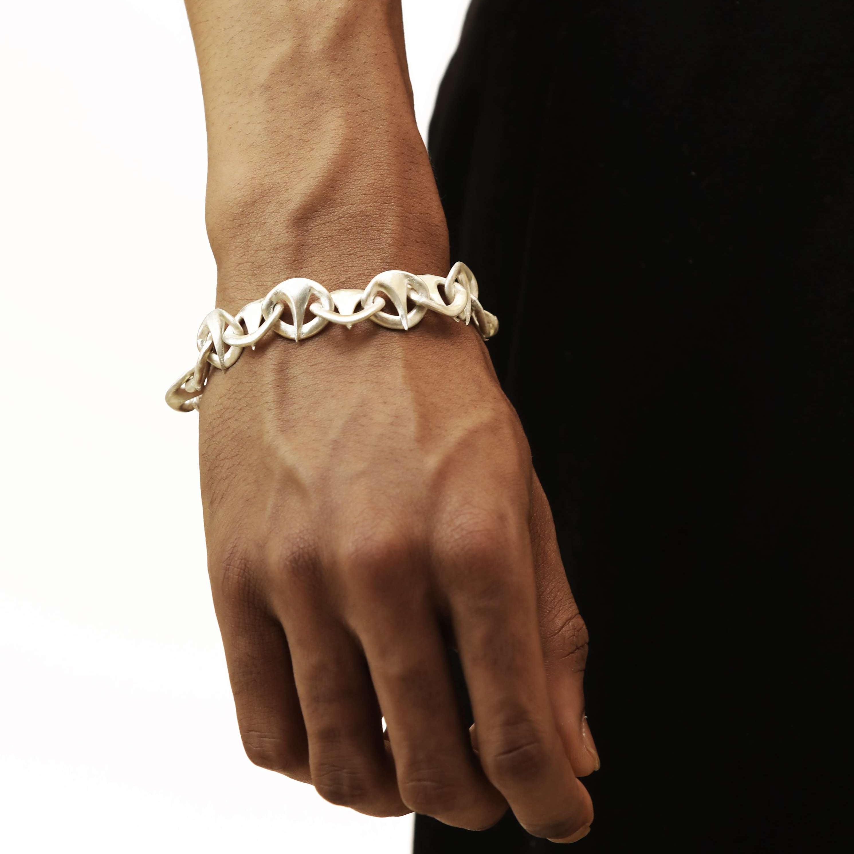 HAWTHORN CHAIN BRACELET
