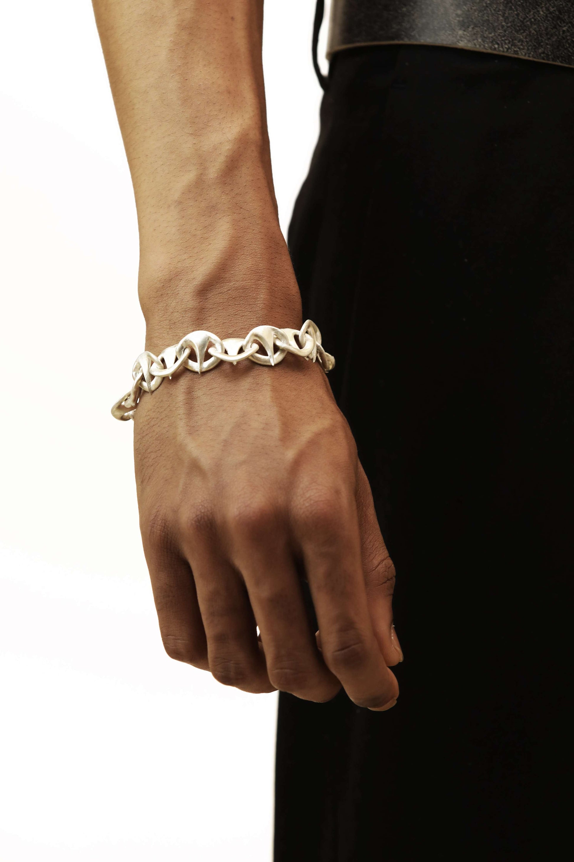 HAWTHORN CHAIN BRACELET