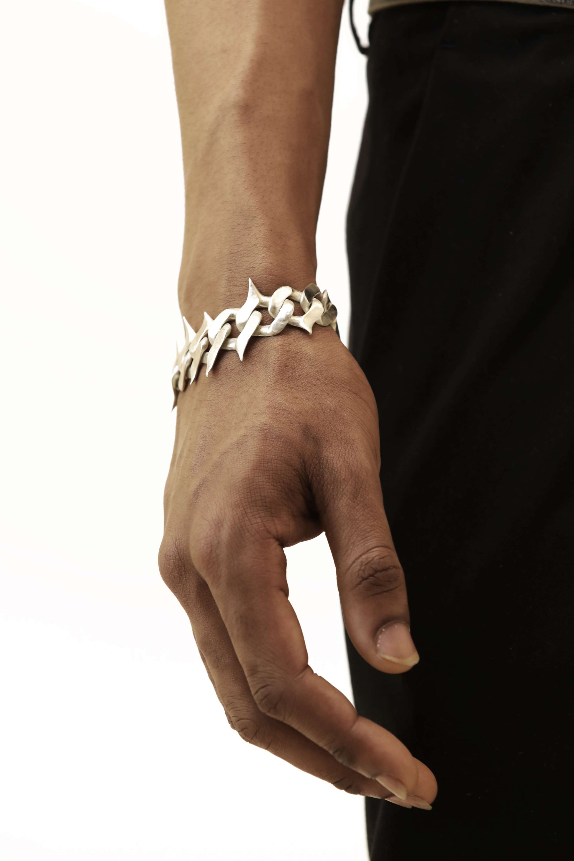 SCATTER CHAIN BRACELET