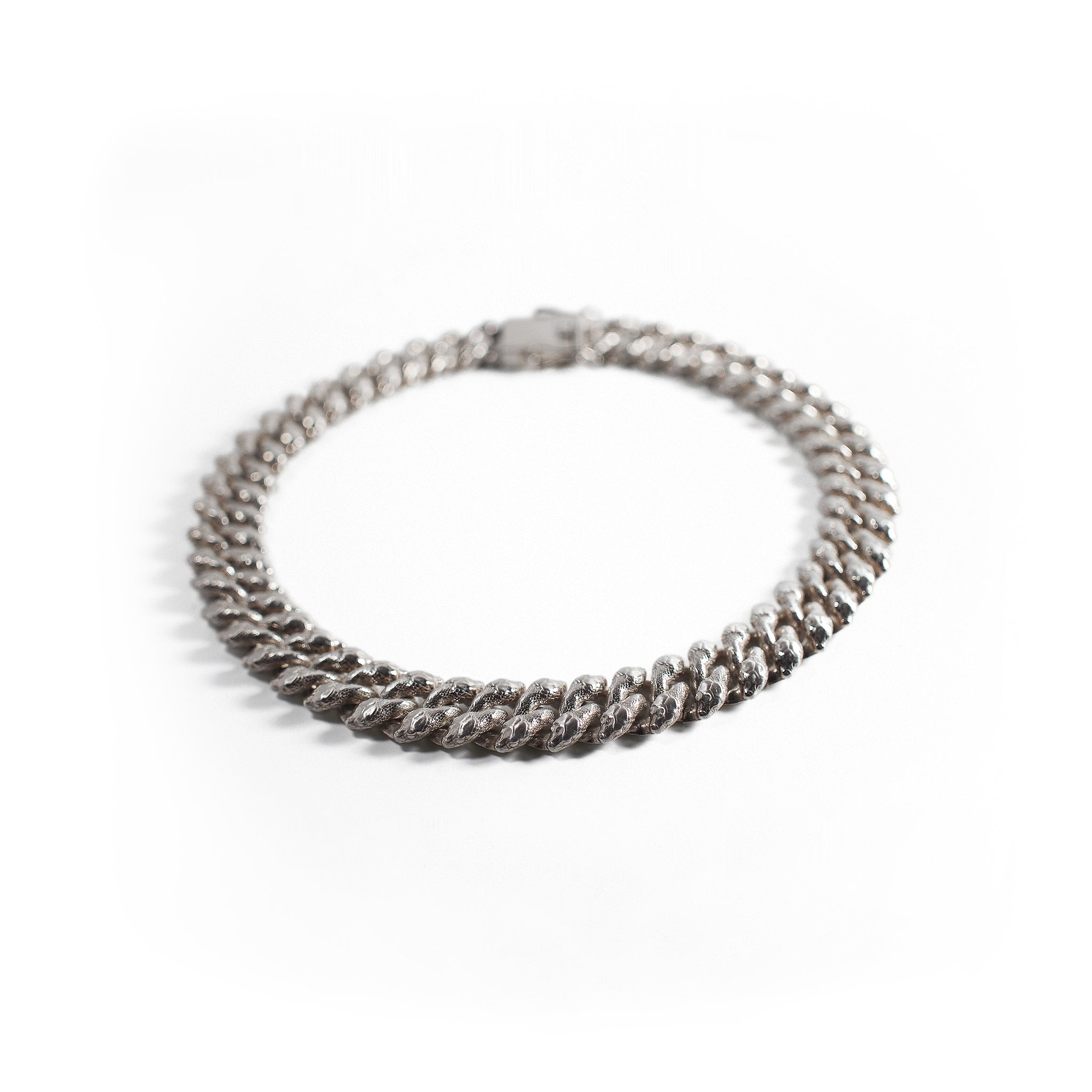 SNAKE CHAIN NECKLACE