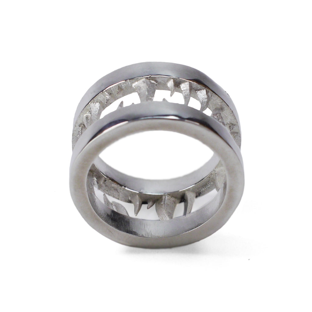 Thorn Band Ring