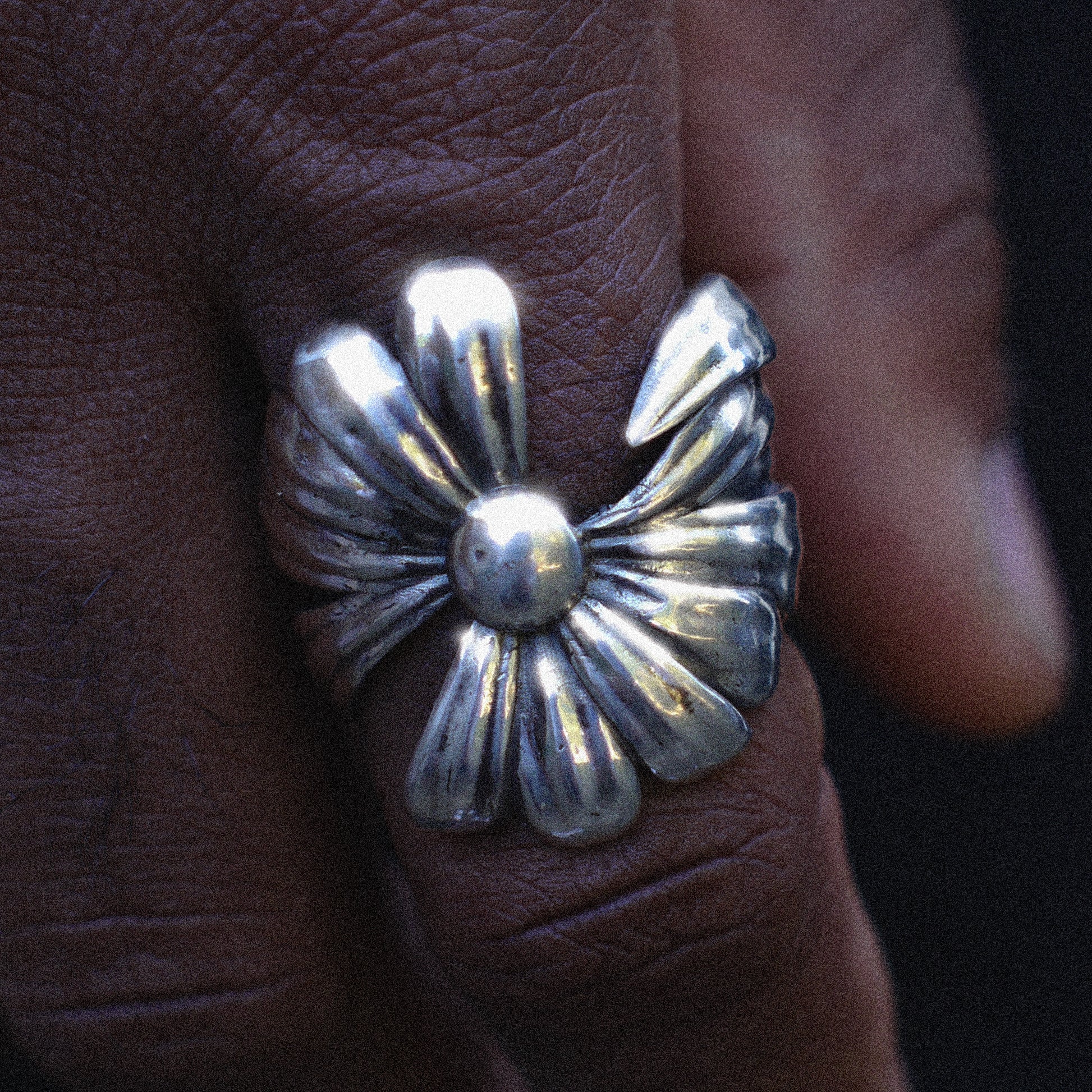 Love Me Not Ring